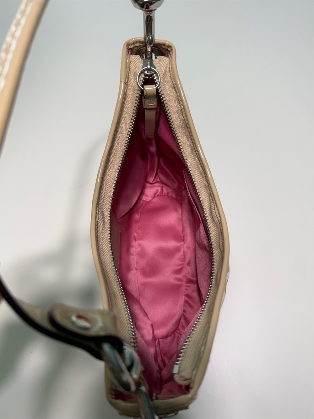 Coach Patchwork Signature Small Hobo in Pastel Multicolor - Picture 7 of 8